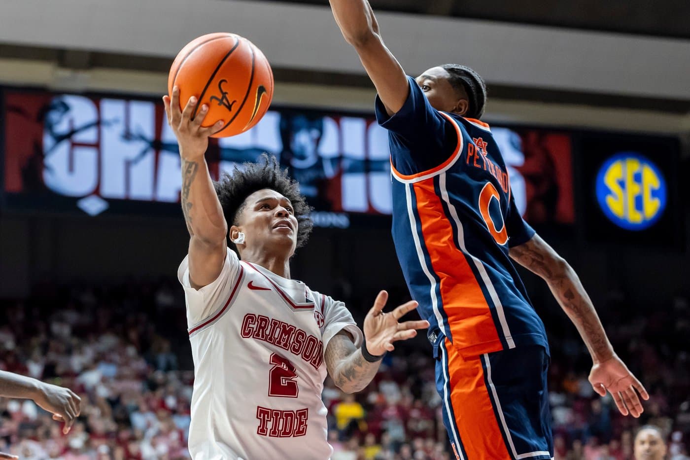 Alabama's Aden Holloway Suspended 5 Games After Arrest