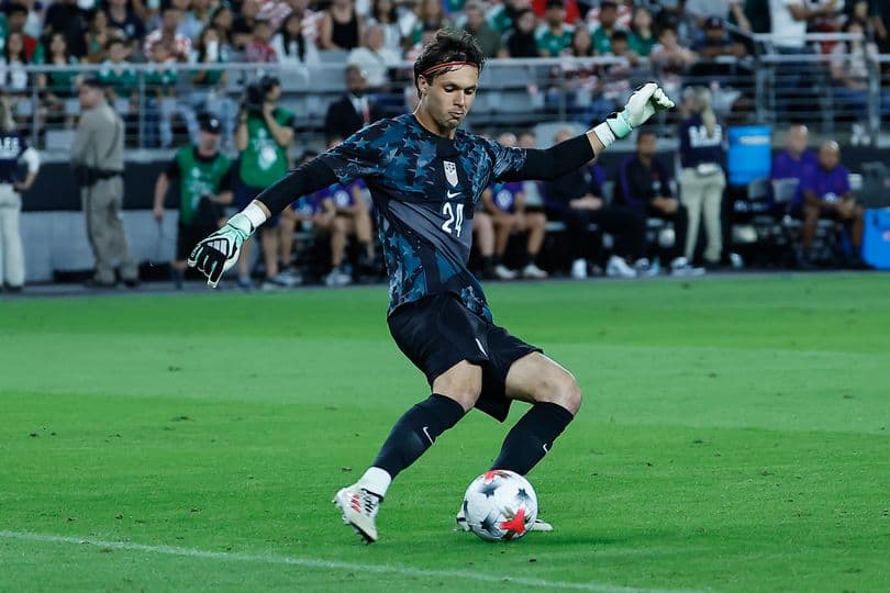 Barcelona Starlet Wows USMNT Teammates on Debut