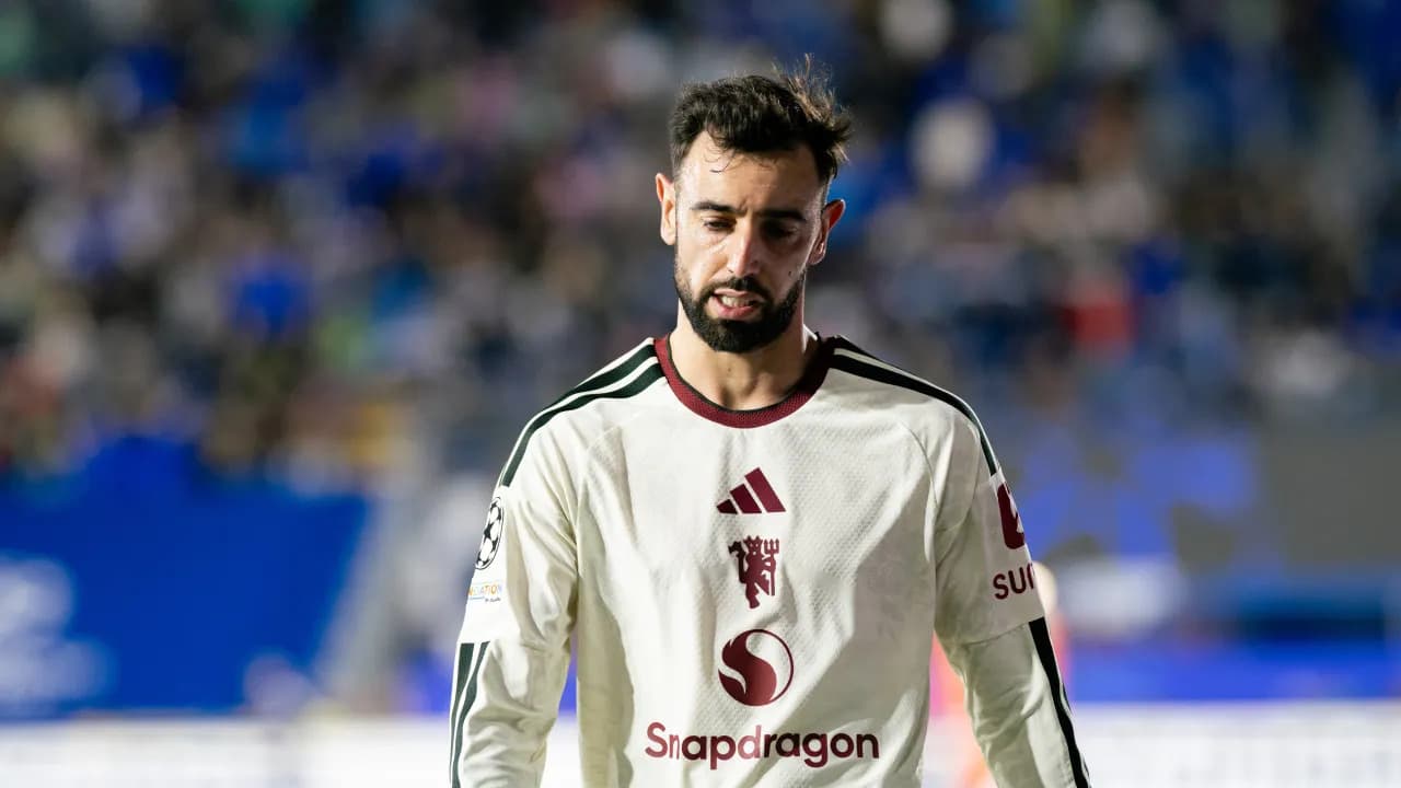 Bruno Fernandes Questions Man Utd Tactics After Como Loss