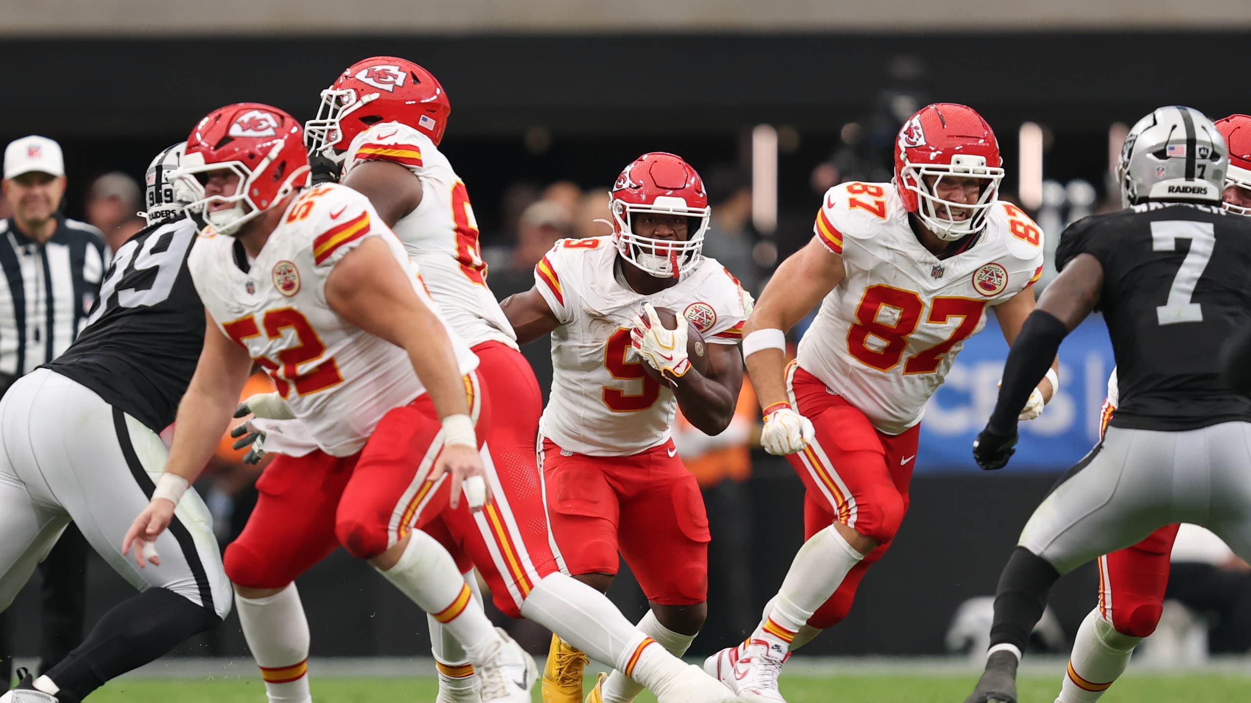 Chiefs’ Rushing Stats Prove Kenneth Walker Is the Key