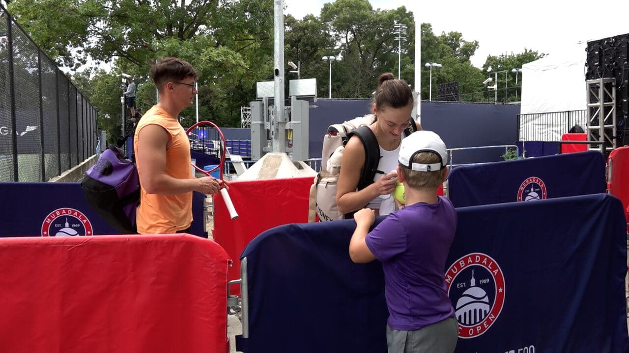 DC Open Autograph: Top Signings & Tips