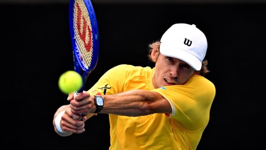 De Minaur Feasts on Home Cooking as 2026 Winds Down