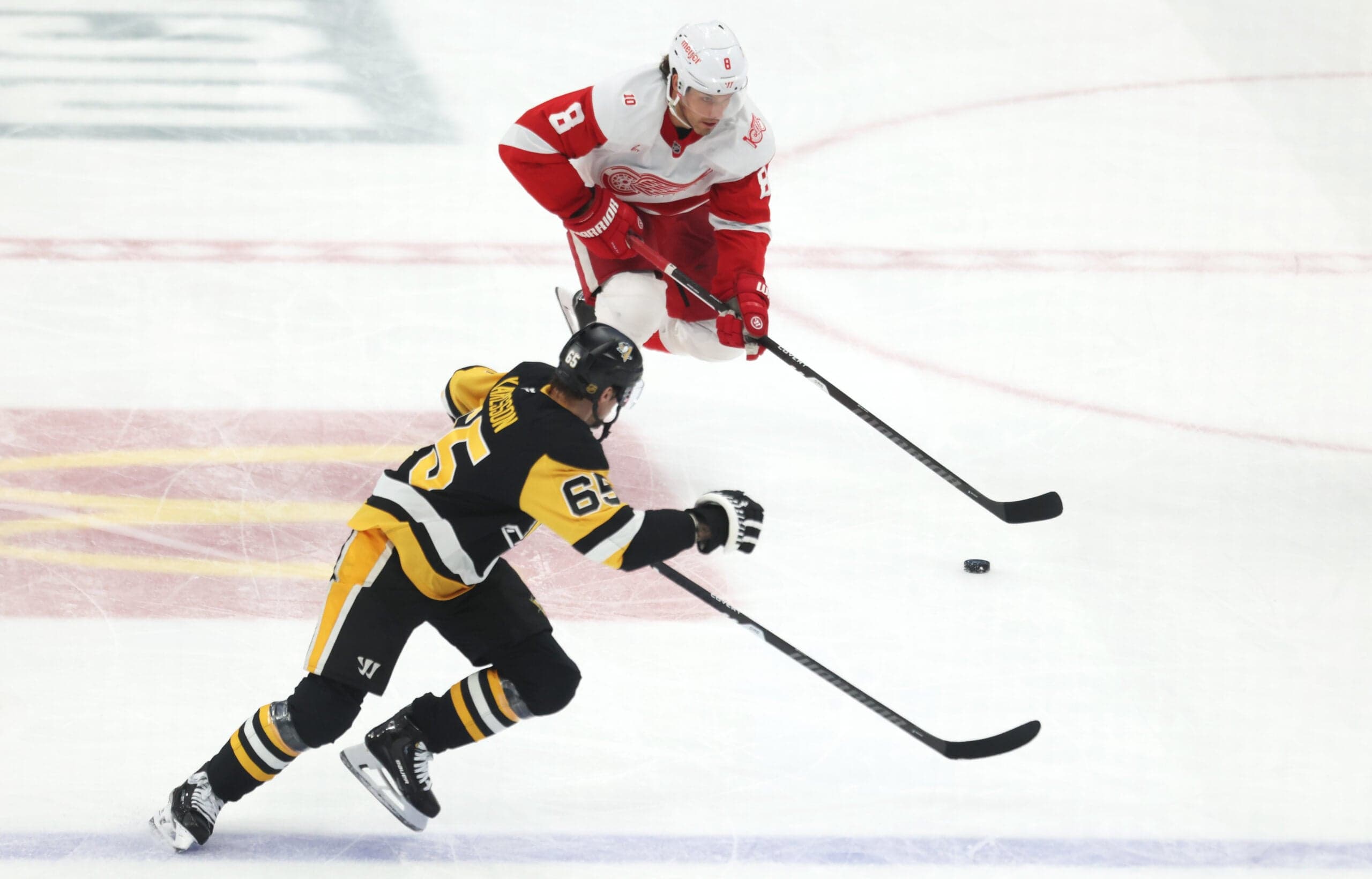Detroit Prospects Shine; Sabres Lose Zellweger