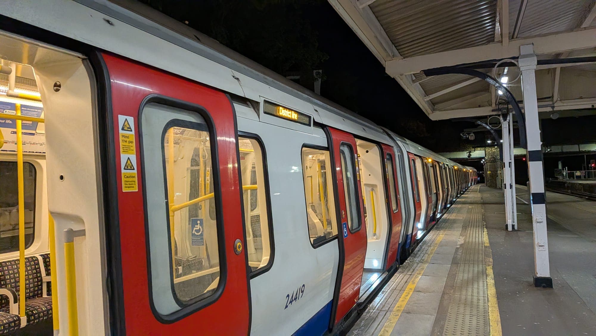 District Line Rage: Tube Protest Over Chaos Spreads