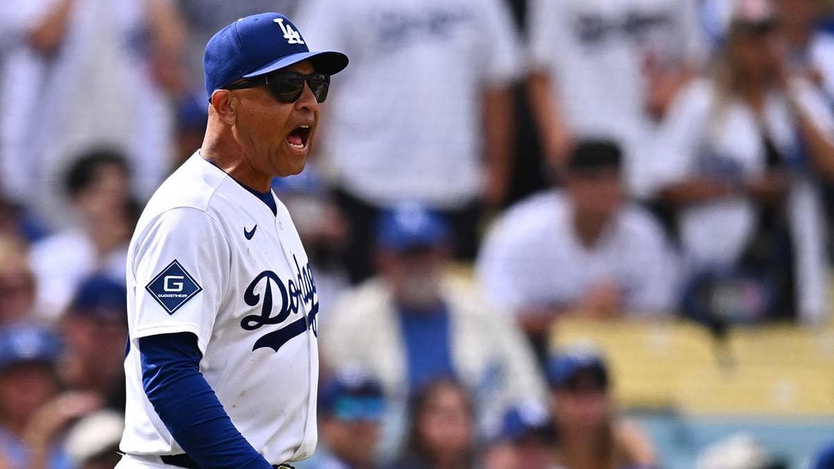 Dodgers' Dave Roberts Praises Brewers Before NLCS Game 1