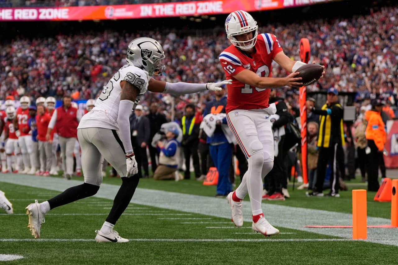 Drake Maye 300 Yards: Patriots Live 4th Quarter