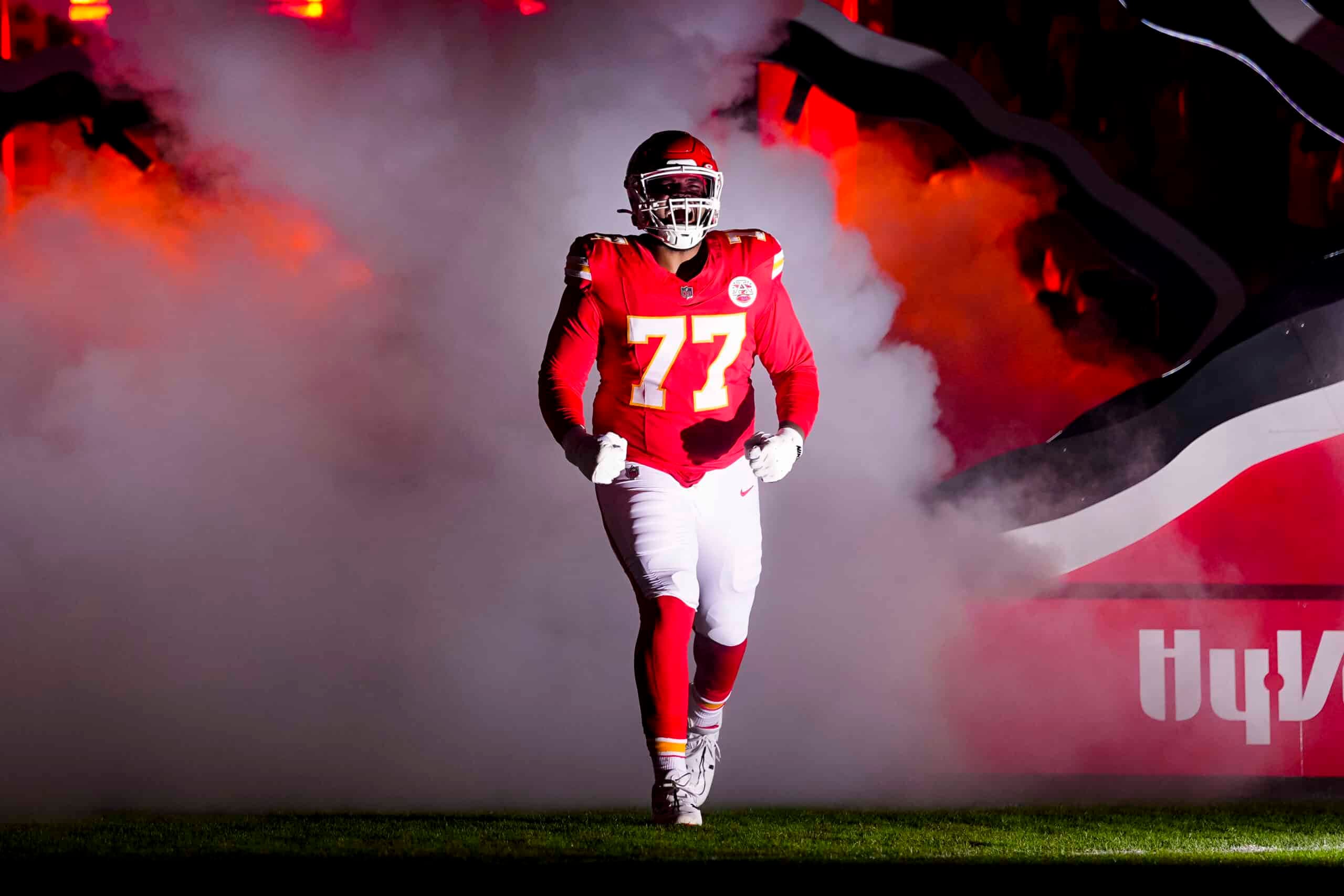 Ex-NFLer's Shocking "Rigged" Claim About Chiefs' Stadium