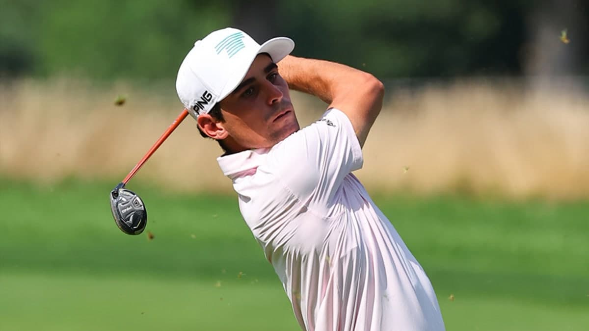 Joaquin Niemann Leads LIV Golf New York After Round 1