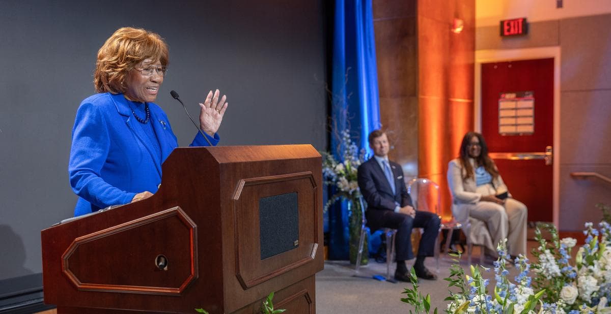 Jordan Gives $10M to UNC School of Social Work
