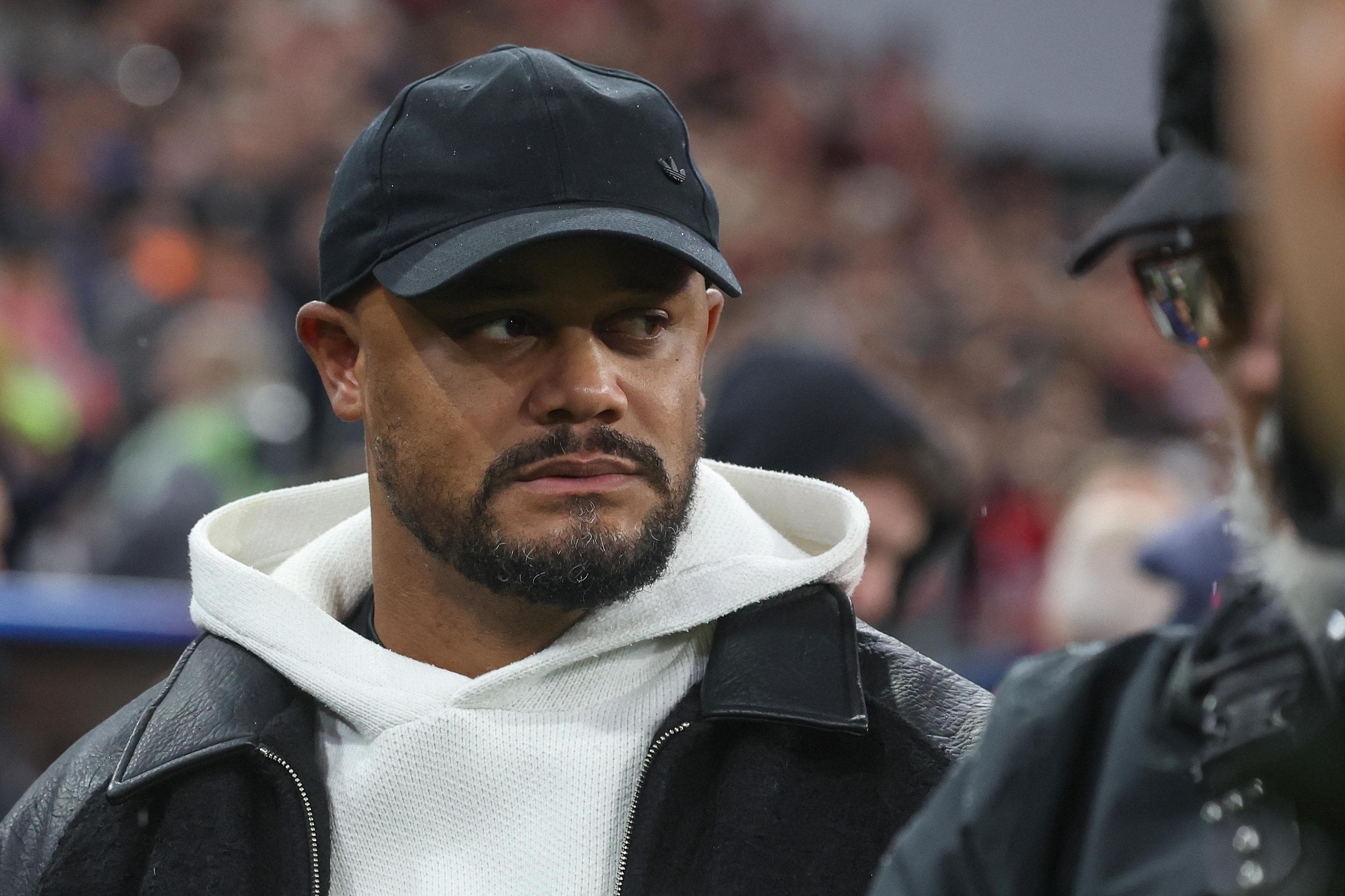 Kompany Out for Weeks After Bayern Collapse Scare