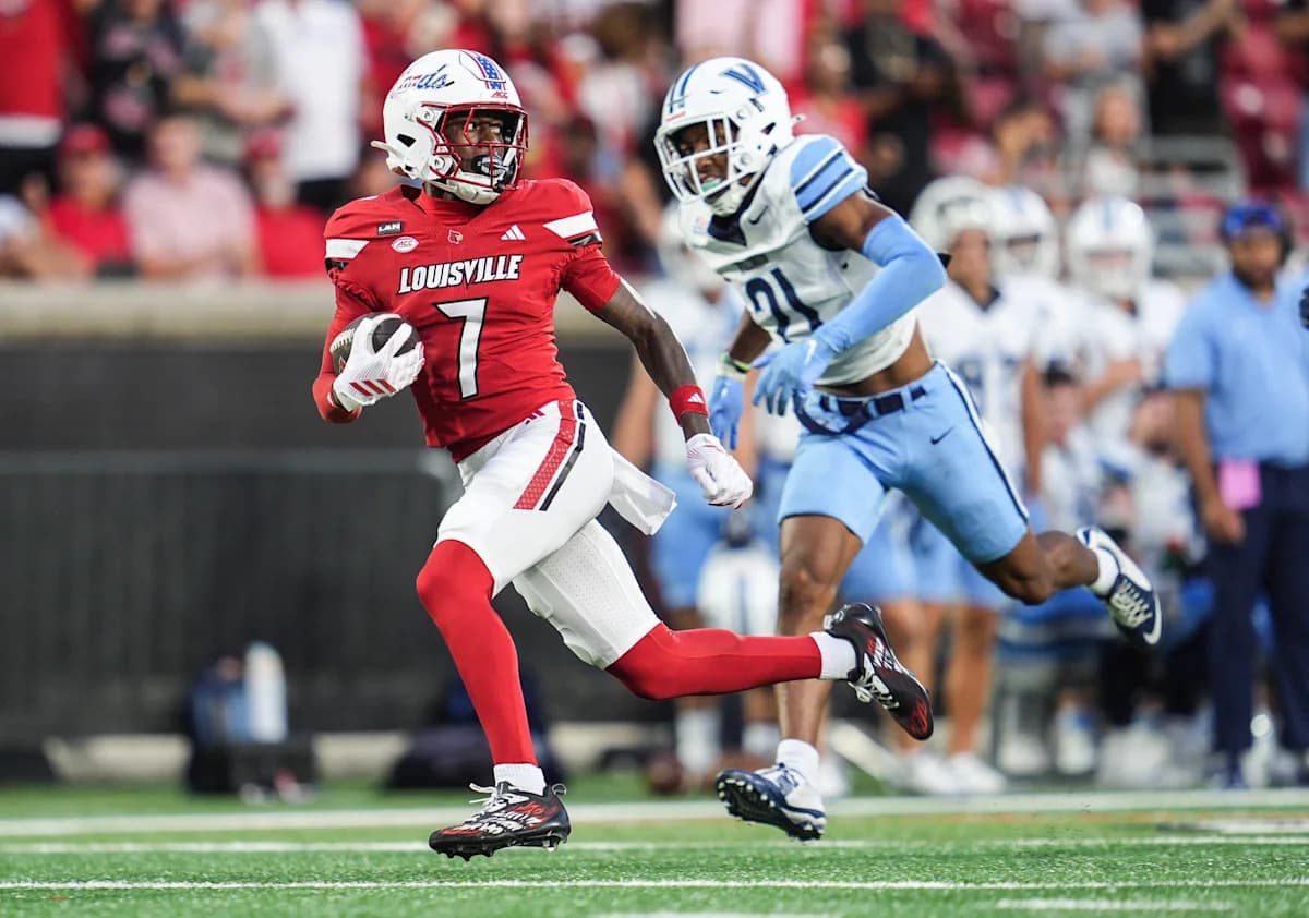 Lincoln Kienholz, Lawayne McCoy Lead Louisville Rout