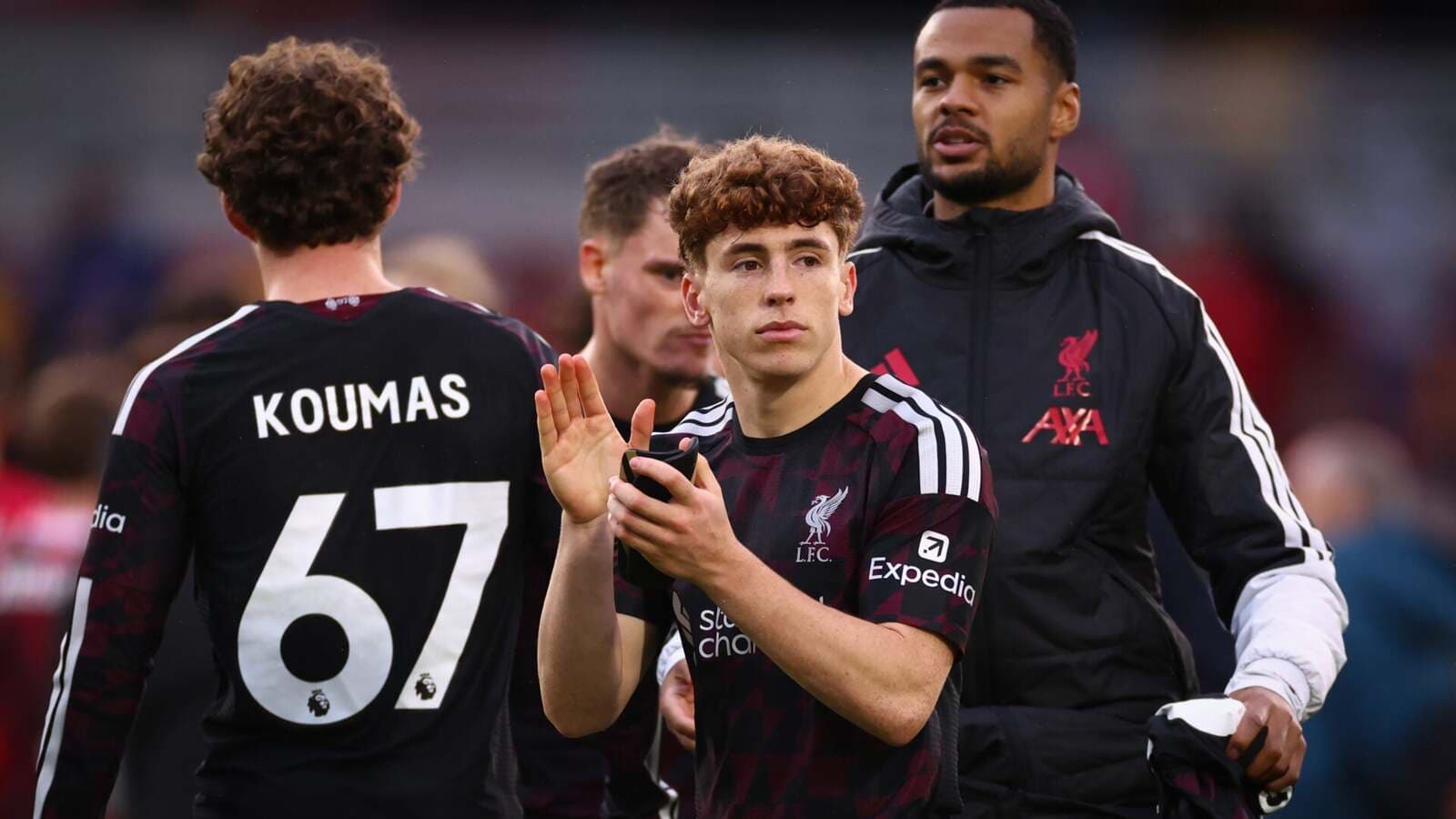 Liverpool Fans React: Munoz as Right-Back Under Iraola?