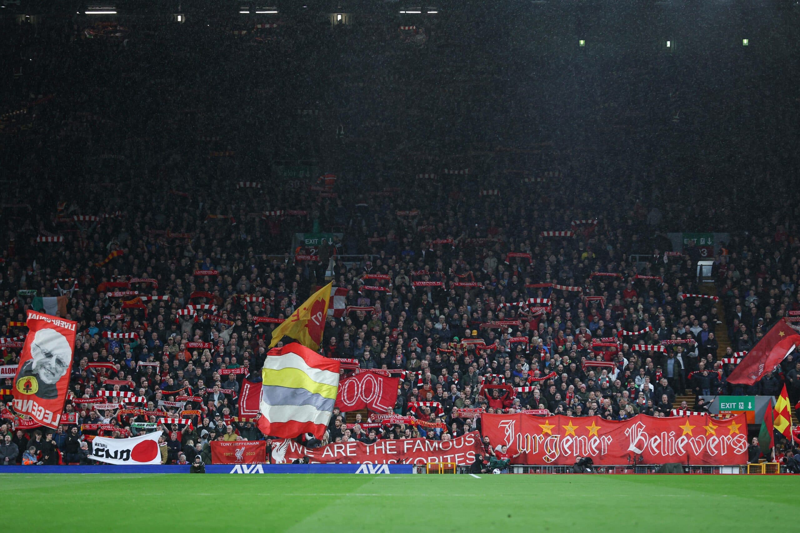 Liverpool fans warned over Man City player treatment