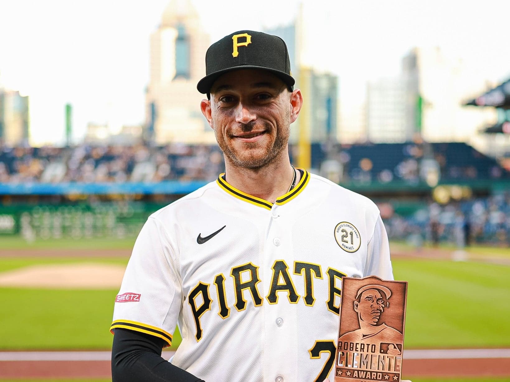 Lowe "Incredible" as 2026 Clemente Award Nominee