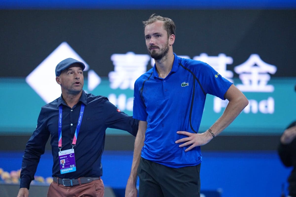 Medvedev DQ'd vs Djokovic After Fan Incident