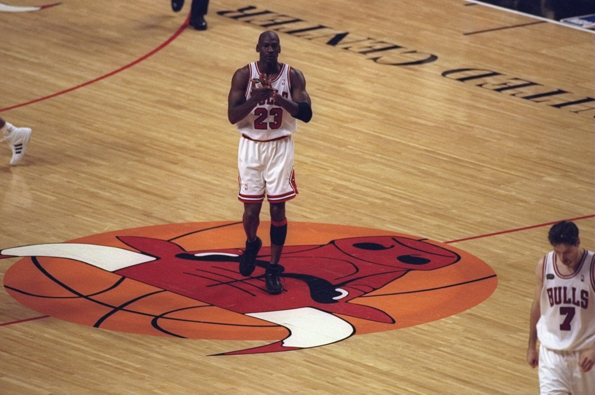 Michael Jordan 1998 NBA Finals Jersey $10M Auction