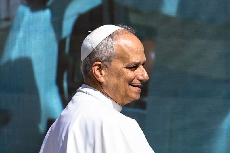 Pope Diagnosed With Lung Cancer After Rome Surgery
