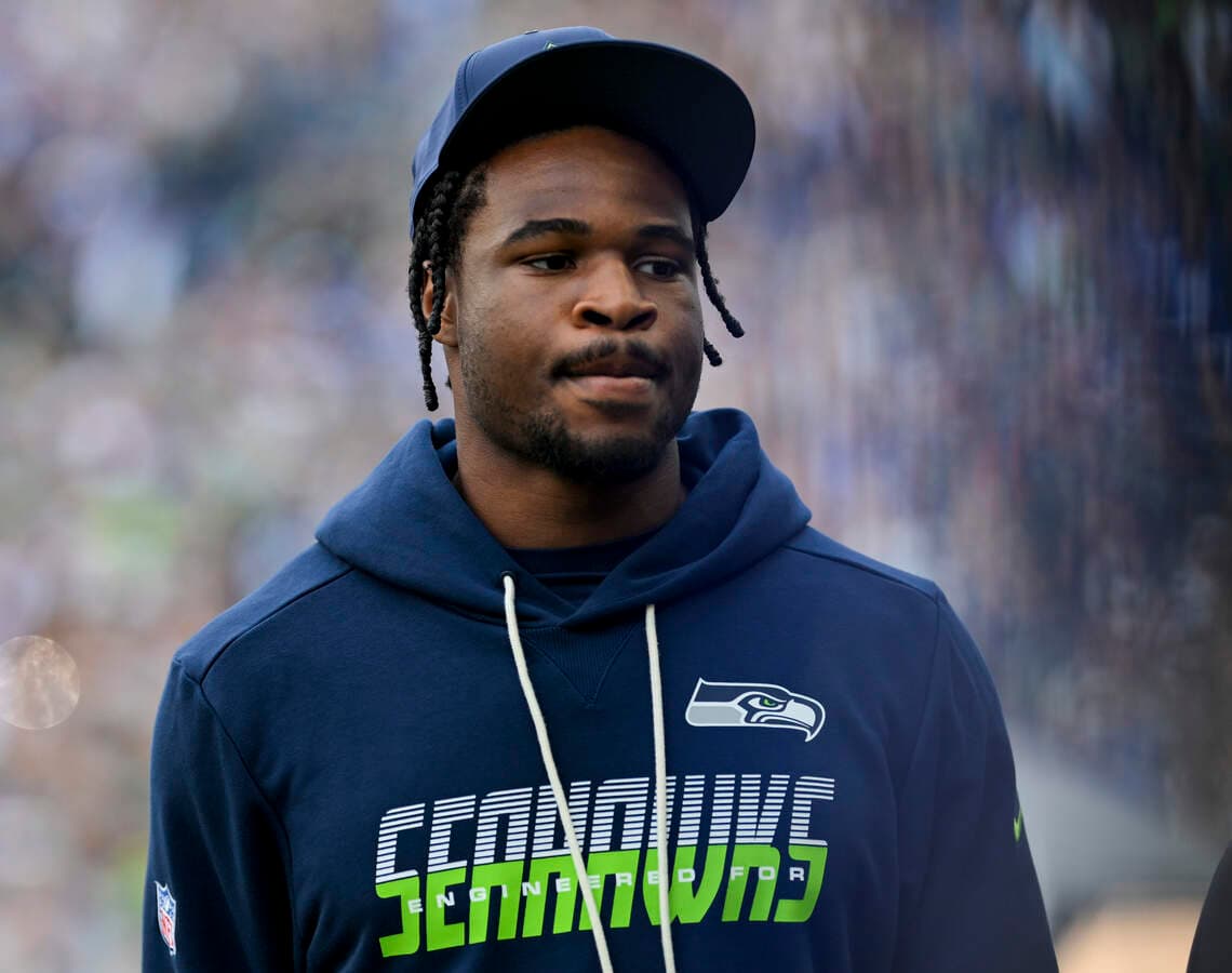 Seahawks at Cardinals: Emmanwori Season Debut Today?
