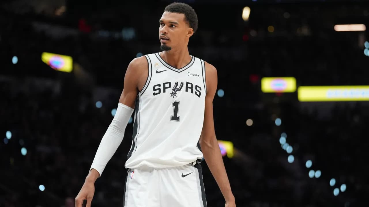 Spurs vs. Mavs: Channel, Live Stream & Time (2026)