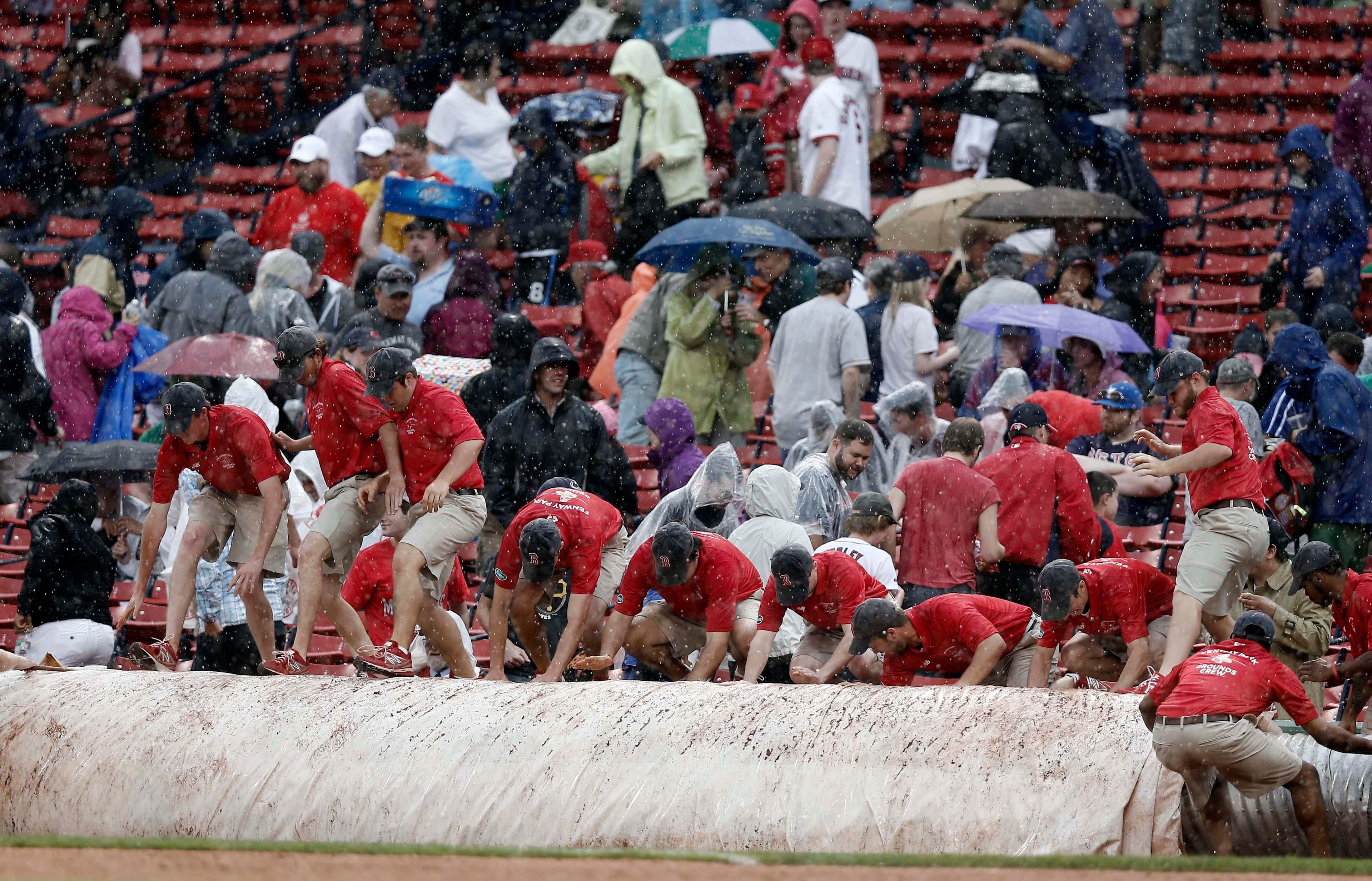 Storms Threaten MLB Playoff Race in Final Week 2026