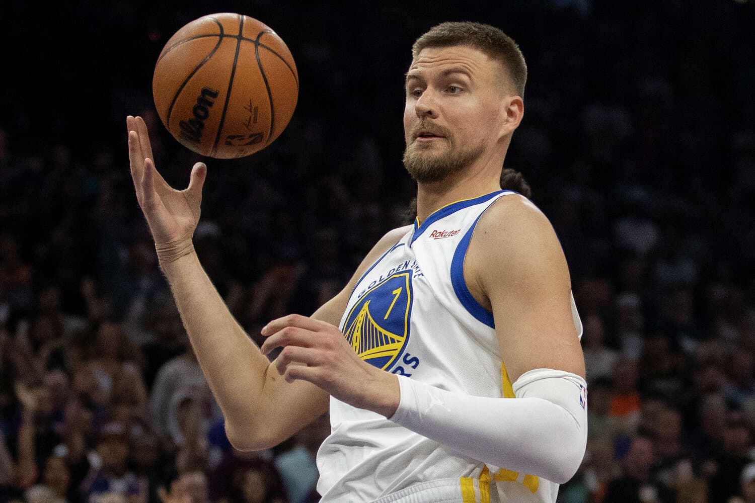 Warriors' Porzingis Out Indefinitely, Misses Camp