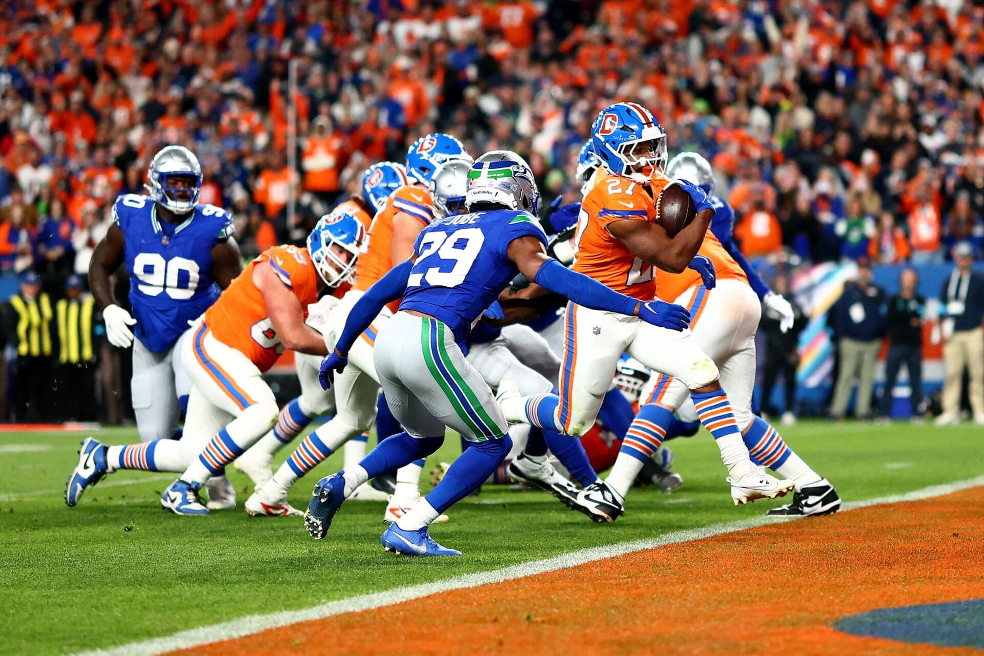 Whitlock Stunned by Broncos-Seahawks 'Exact Opposite