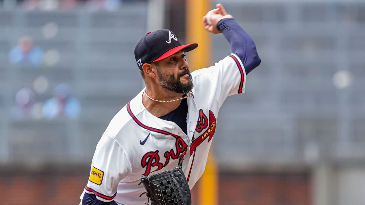 Braves' Martin Perez Makes Never-Seen MLB History in 2026