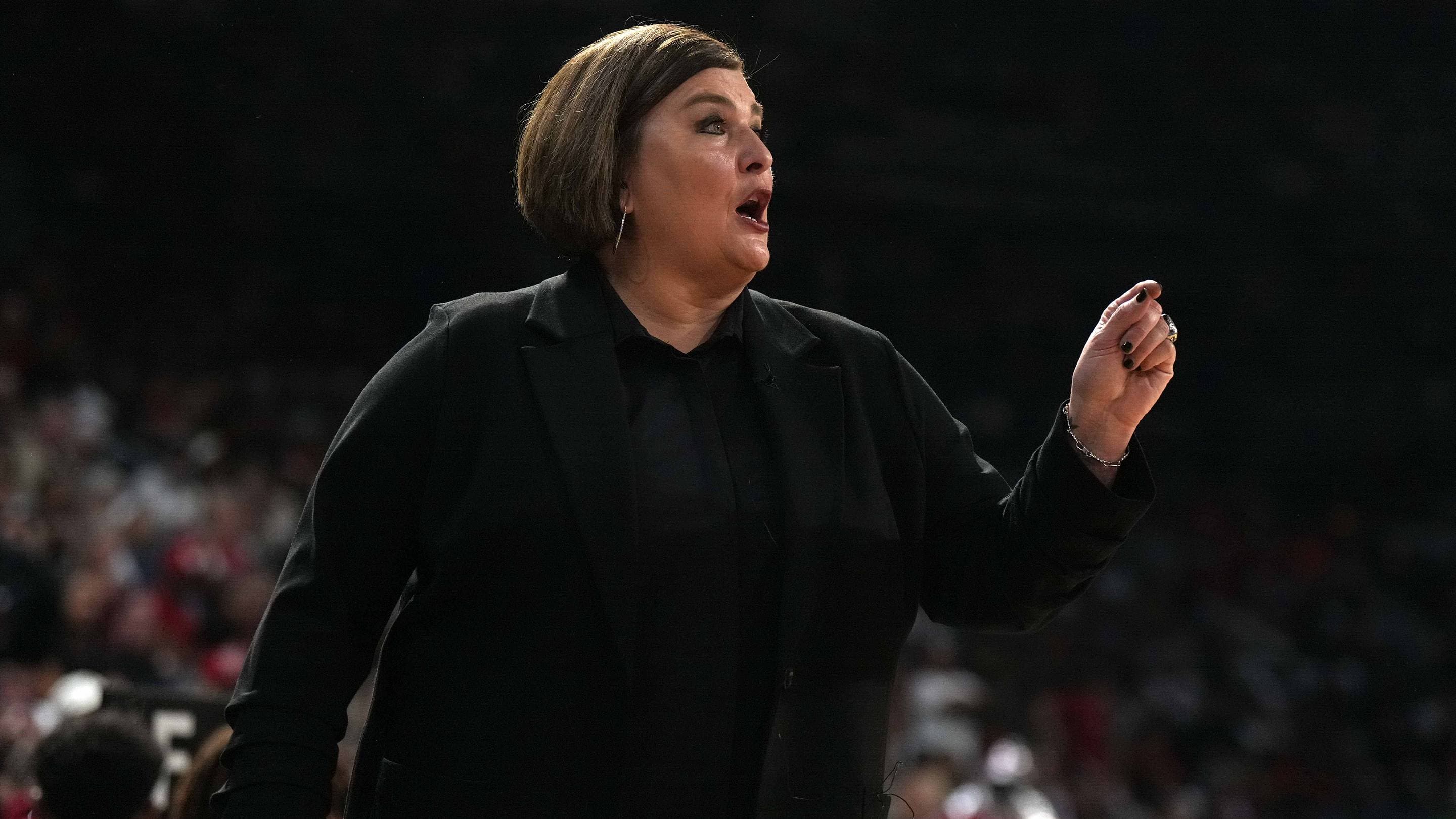 Jennie Baranczyk Adds Latricia Trammell to OU Staff