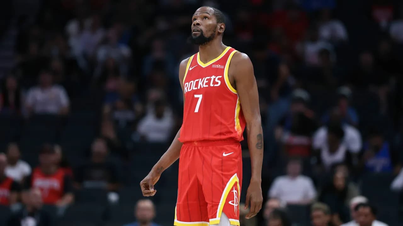 Kevin Durant, Mat Ishbia Trade Bars Over Suns