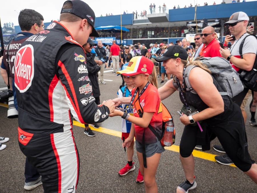 Michigan NASCAR Returns to Father’s Day 2027