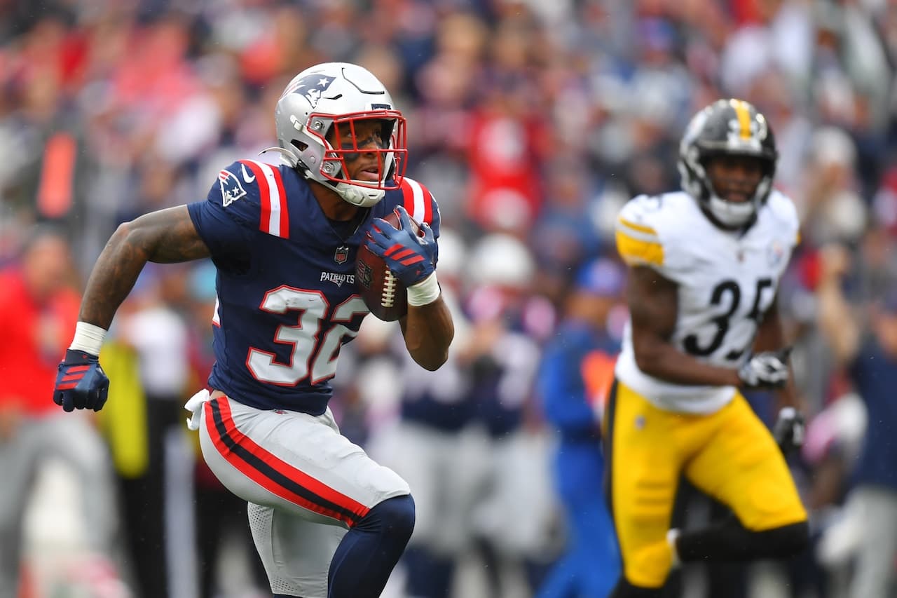 Patriots vs Live: Henderson Scores First in 2026 Debut